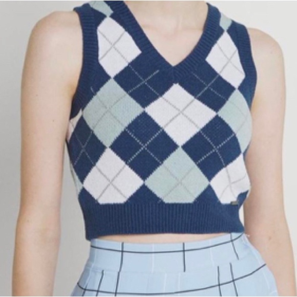 Hollister Co. Women's Navy and Blue Shirt